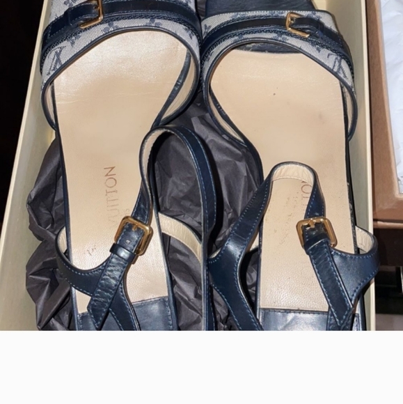 LV Monogram Sandals - Picture 3 of 9